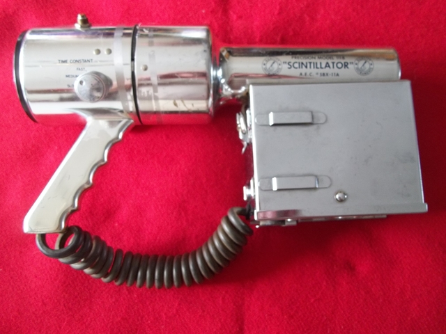 1950's Ray Gun Geiger Counter